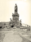 Ярославль. Памятник Александру II